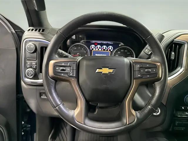 2021 Chevrolet Silverado 1500 2WD Crew Cab Short Bed High Country