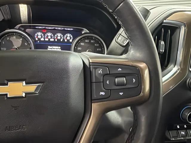 2021 Chevrolet Silverado 1500 2WD Crew Cab Short Bed High Country