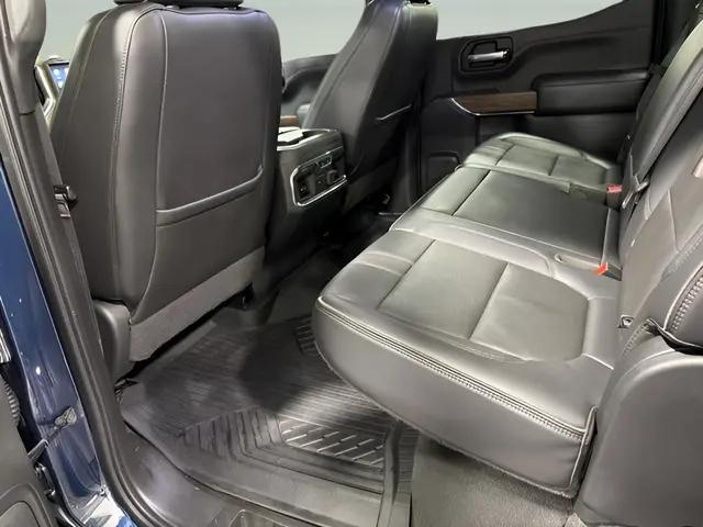 2021 Chevrolet Silverado 1500 2WD Crew Cab Short Bed High Country