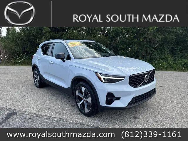 2026 Volvo XC40 Plus, B5 AWD Gas (mild hybrid), Dark for sale in Bloomington, IN