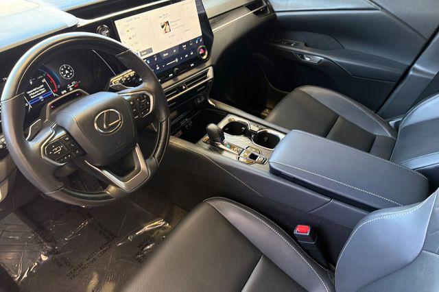 2025 Lexus RX 350 Premium