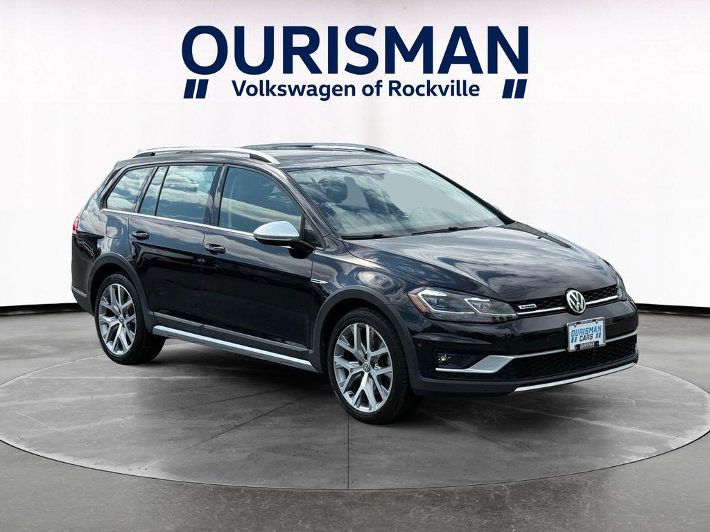 /2019 Volkswagen Golf-Alltrack