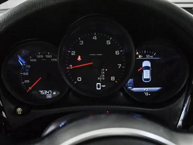 2019 Porsche Macan Macan