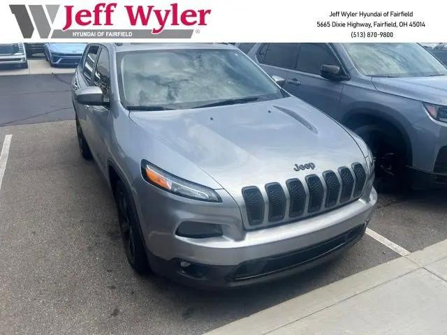 2016 Jeep Cherokee Altitude for sale in Fairfield, OH