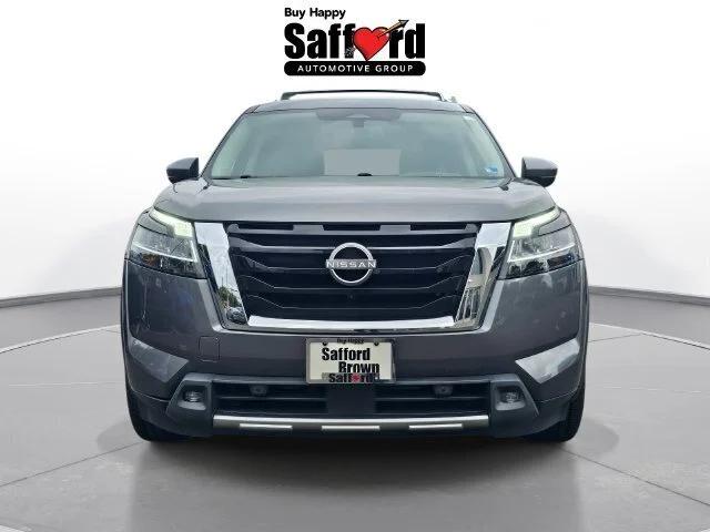 2022 Nissan Pathfinder SL 4WD 2022 Nissan Pathfinder SL 4WD