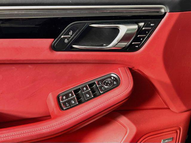 2020 Porsche Macan S