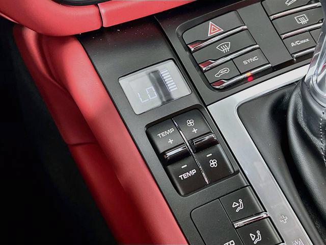 2020 Porsche Macan S