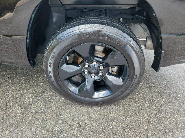 2019 Ram 1500 Big Horn/Lone Star Crew Cab 4x4 57 Box