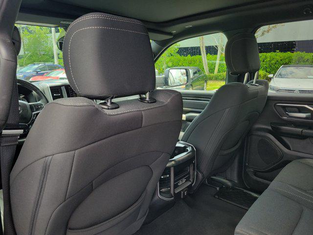 2019 Ram 1500 Big Horn/Lone Star Crew Cab 4x4 57 Box