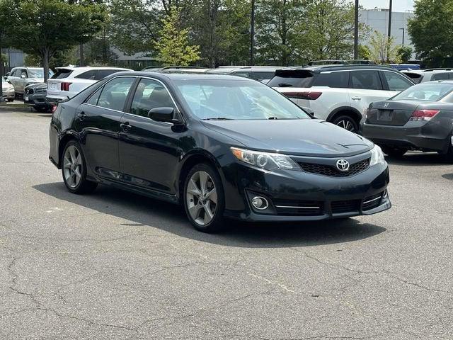2014 Toyota Camry SE Sport 2014 Toyota Camry SE Sport