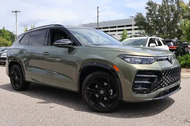 2026 Volkswagen Tiguan SE R-Line Black for sale in Wesley Chapel, FL