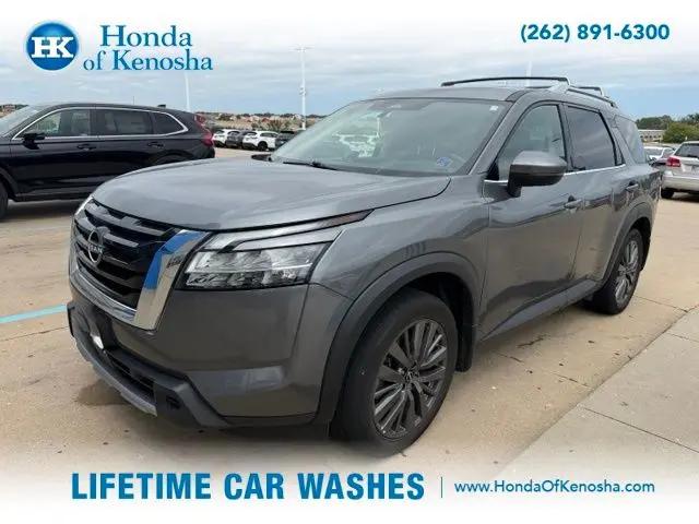 2024 Nissan Pathfinder SL 4WD for sale in Bristol, WI