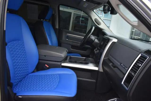 2017 Ram 1500 Big Horn Crew Cab 4x4 57 Box