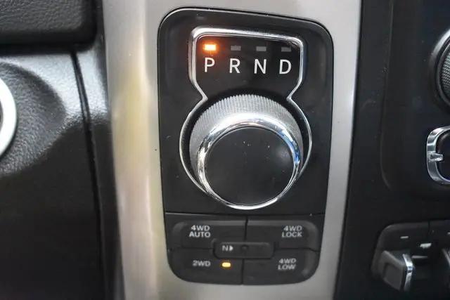 2017 Ram 1500 Big Horn Crew Cab 4x4 57 Box
