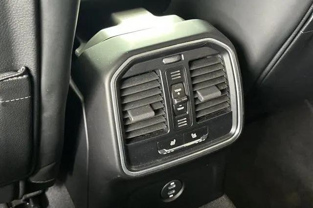 2023 Porsche Macan S