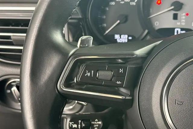2023 Porsche Macan S