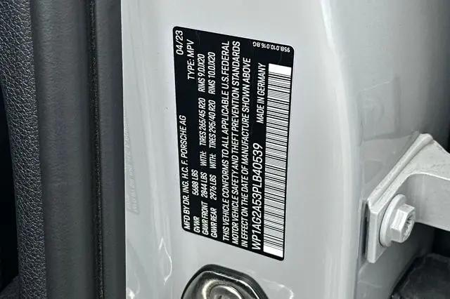 2023 Porsche Macan S