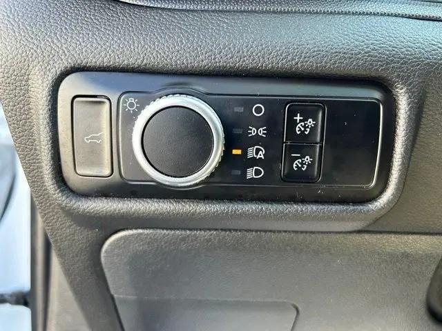 2023 Ford Explorer Base