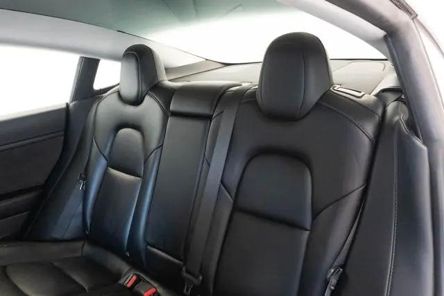 2021 Tesla Model 3 Standard Range Plus Rear-Wheel Drive
