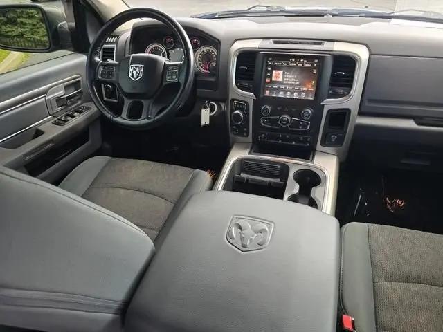 2017 Ram 1500 Big Horn Crew Cab 4x4 5'7" Box