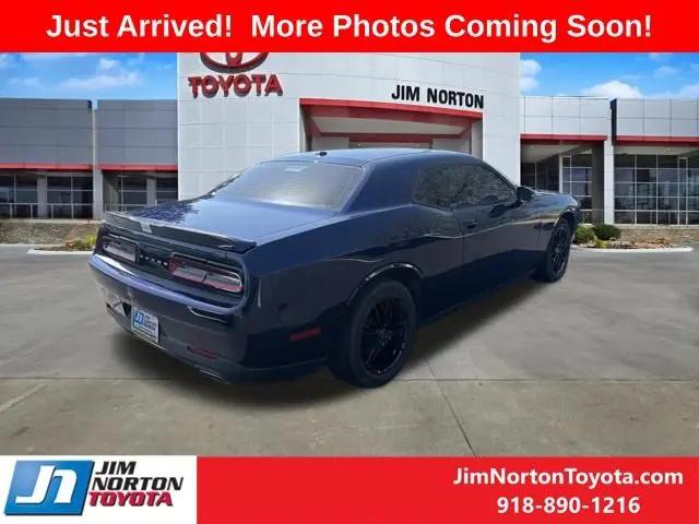 2015 Dodge Challenger SXT