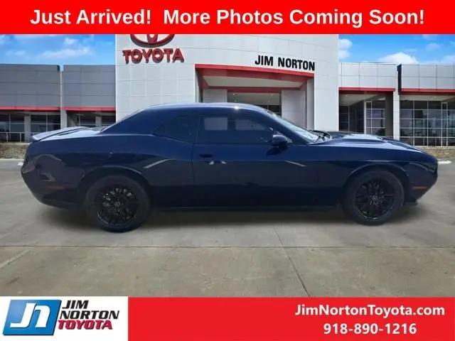 2015 Dodge Challenger SXT