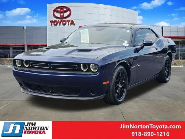 2015 Dodge Challenger SXT