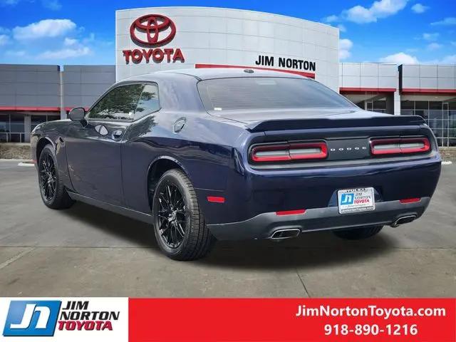 2015 Dodge Challenger SXT