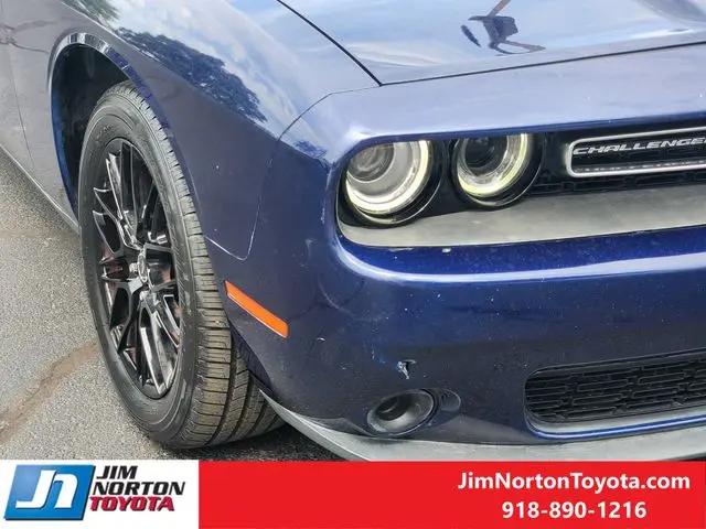 2015 Dodge Challenger SXT