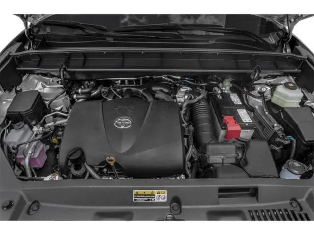 2021 Toyota Highlander LE