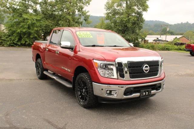 2018 Nissan TITAN SL 2018 Nissan TITAN SL