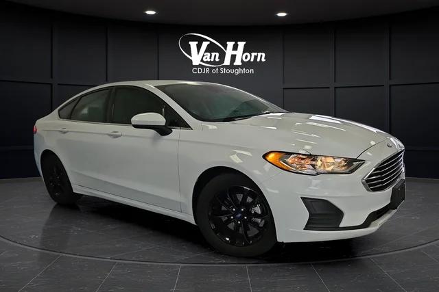 2020 Ford Fusion SE for sale in Stoughton, WI