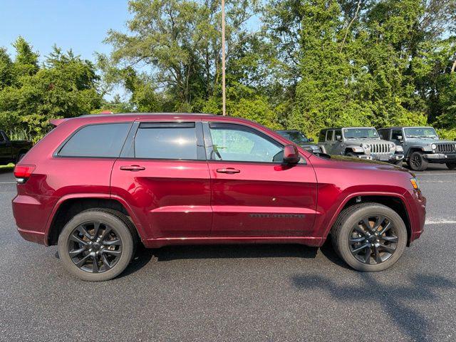 2021 Jeep Grand Cherokee Laredo X 4x4