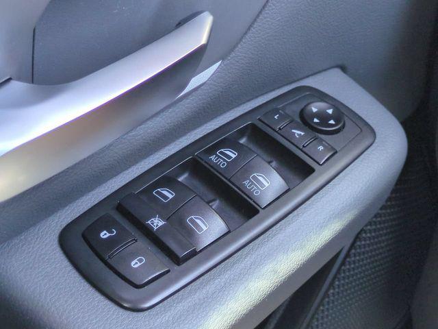 2021 Ram 1500 Lone Star Quad Cab 4x2 64 Box