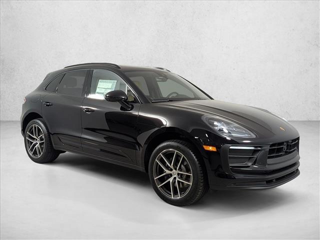 2026 Porsche Macan AWD