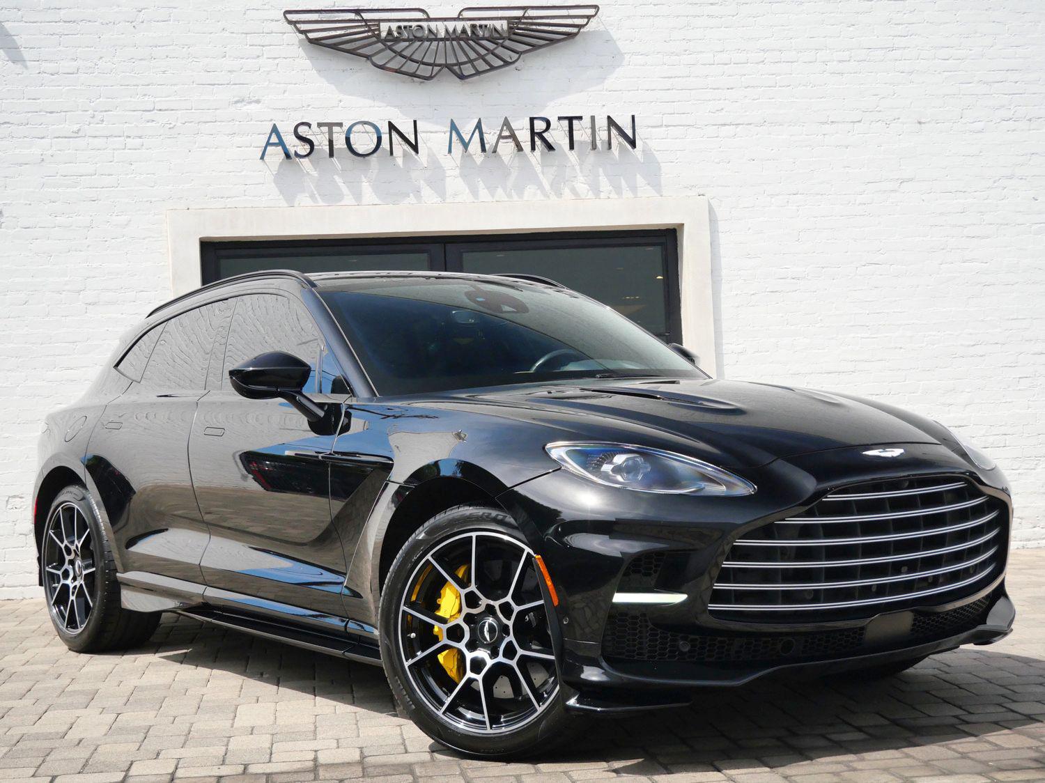 2023 Aston Martin DBX