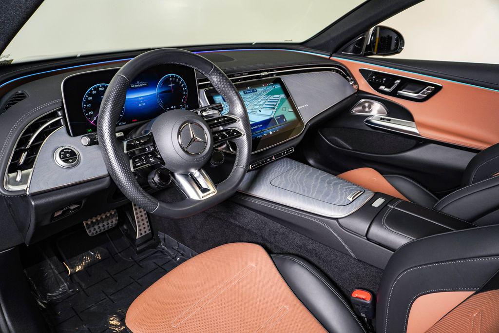 2025 Mercedes-Benz E-Class AMG E53 - Photo 22