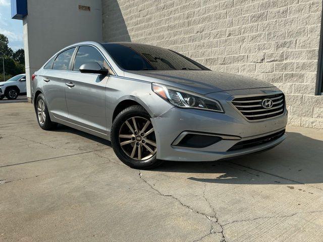 2016 Hyundai Sonata SE for sale in Flint, MI