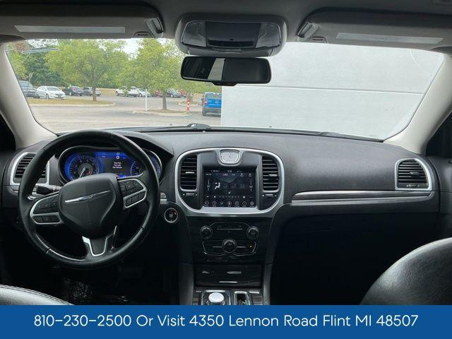 2019 Chrysler 300 Touring