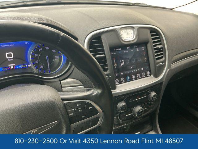 2019 Chrysler 300 Touring