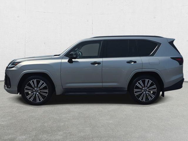 2026 Lexus LX Luxury