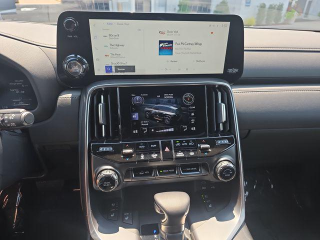 2026 Lexus LX Luxury