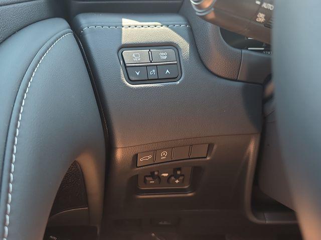 2026 Lexus LX Luxury