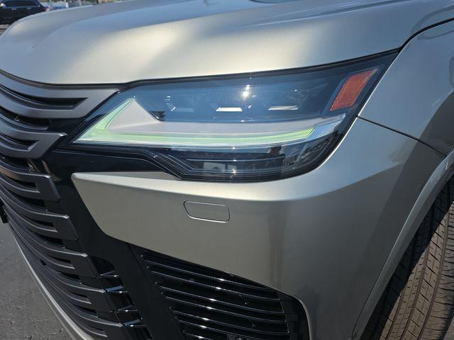 2026 Lexus LX Luxury