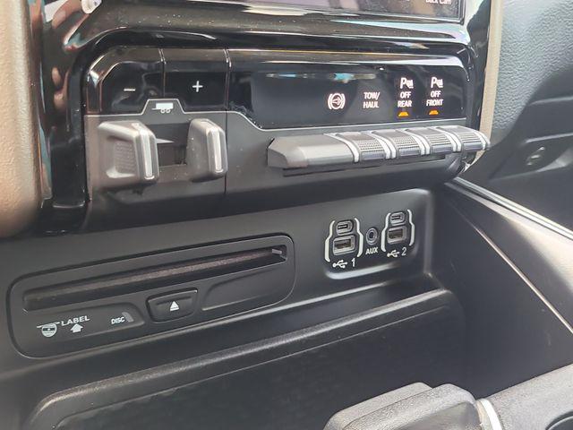 2019 Ram 3500 Laramie Crew Cab 4x4 8 Box