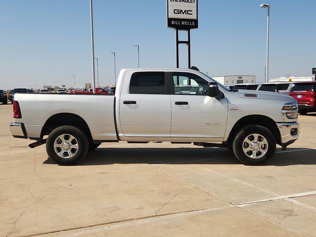 2025 Ram 3500 Big Horn Crew Cab 4x4 64 Box