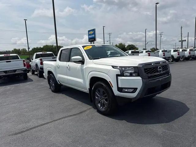 2025 Nissan Frontier Crew Cab SV 4x2 for sale in Knoxville, TN