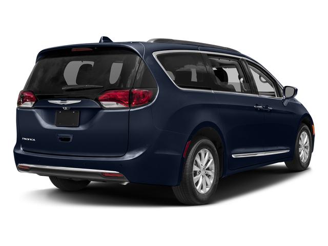 2017 Chrysler Pacifica Touring Plus