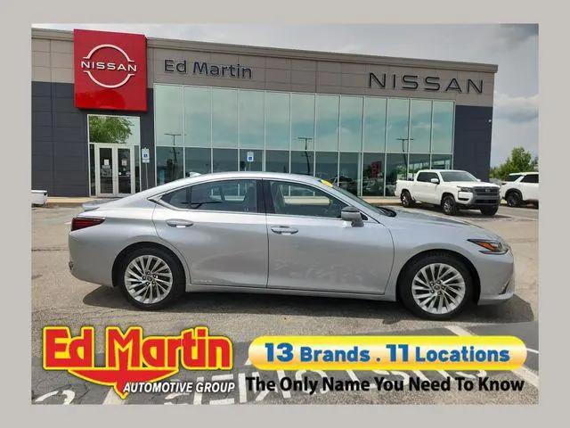 2022 Lexus ES 300h Ultra Luxury for sale in Fishers, IN