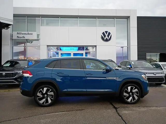 2025 Volkswagen Atlas Cross Sport 2.0T SE w/Technology for sale in Glendale, WI